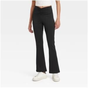 WOMEN’S HIGH WAISTED FLARE LEGGINGS WITH RUCHED WAISTBAND-A NEW DAY BLACK S